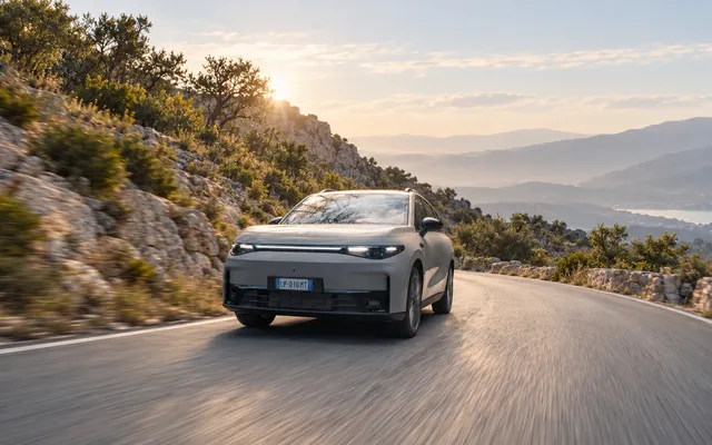 Leapmotor C10 MY27: çfarë ndryshoi pas përditësimit