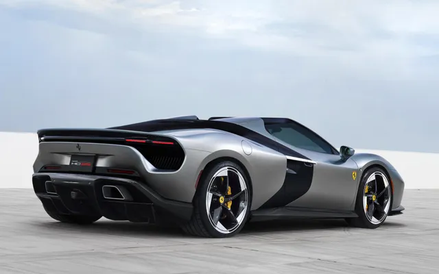 Ferrari HC25: roadster unik V8 i bazuar te F8 Spider Ferrari HC25: roadster unik V8 i bazuar te F8 Spider