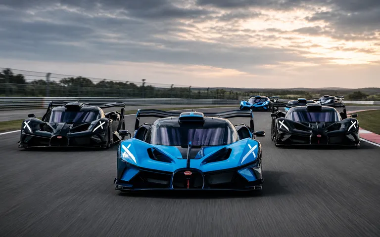 Bugatti Destrier: çfarë dihet për ekzemplarin unik me bazë Bolide Bugatti Destrier: çfarë dihet për ekzemplarin unik me bazë Bolide