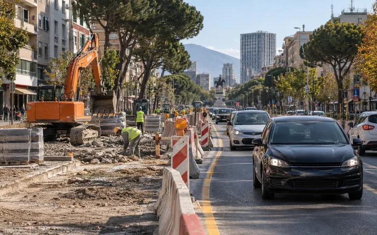 Kufizohet qarkullimi në Bulevardin Zogu I gjatë rikonstruksionit Kufizohet qarkullimi në Bulevardin Zogu I gjatë rikonstruksionit
