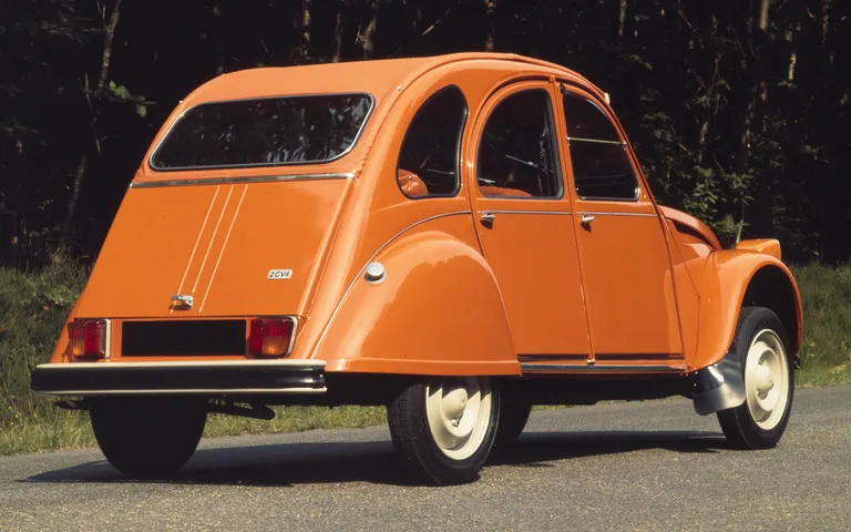 Citroën 2CV si makinë elektrike: çfarë dimë deri tani Citroën 2CV si makinë elektrike: çfarë dimë deri tani