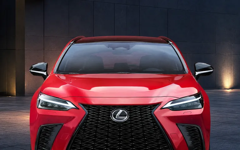Lexus NX 2026: benzinë, hibrid apo PHEV pas heqjes së NX 250 Lexus NX 2026: benzinë, hibrid apo PHEV pas heqjes së NX 250