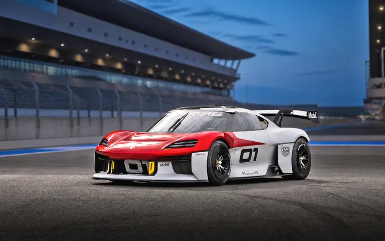 Porsche 718 EV mbetet në plan: çfarë u konfirmua